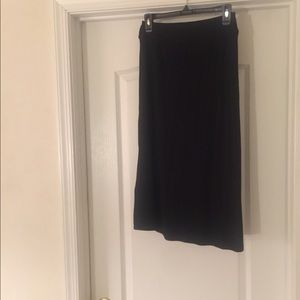 Black thin stretchy skirt
